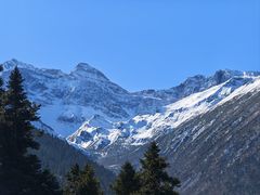 -黄龙山原始森林景区
