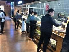 自助取餐区-韩盛·盛江山自助料理(于洪新玛特店)