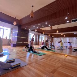 -悦尚生活空间•瑜伽普拉提•悦心芳香疗愈SPA