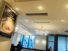 -港丽餐厅(高德置地店)