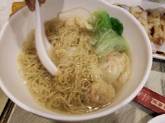 招牌鲜虾云吞面-香港威特瑞茶餐厅(小白楼音乐厅店)