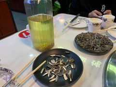 -哈尔滨烧烤·山河村铁锅炖(交大店)