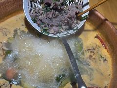 -洱火云南酸菜牛肉火锅(石景山当代商城店)