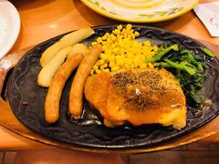 香辣烤肠配黑椒鸡排-萨莉亚意式餐厅(深圳北站店)