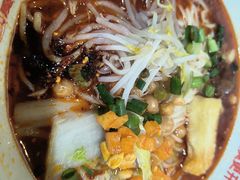 -魔都三兄弟酸辣粉·蘸卤炸串(虹桥万科店)