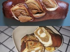 咖啡奶酥碱水-雀食面包店(钟楼店)