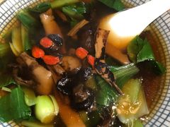 菌菇手工汤面-八珍手工水饺·妈妈的爱(传芳巷店)