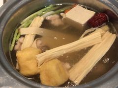 -海上明月海鲜火锅 鲜切牛肉