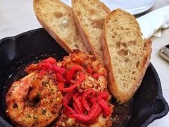 -théATRE茶聚场·餐厅(环球金融中心店)