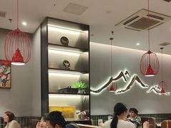 -八合里潮汕鲜牛肉火锅(上海汇智广场店)