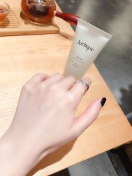 -茱莉蔻