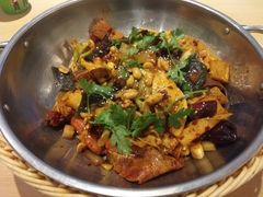 -拿渡麻辣香锅(世茂广场·工三店)