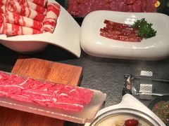 -海上明月海鲜火锅 鲜切牛肉