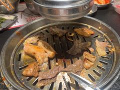 -炽城·烤肉名家(鸿达中央广场店)