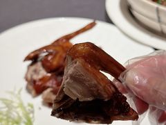 古法烧乳鸽-惠食佳(滨江大公馆店)