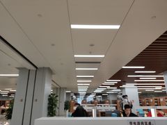 -厦门市图书馆(集美新城馆区)