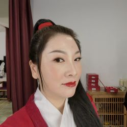 -盘子女人坊生日照·摄影馆(华强店)