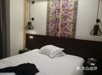 嗯,给个好评!以后来常州出差还住这边