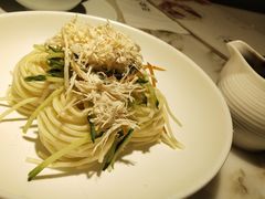 -初蓉丨遇见新川菜(亲贤街荣耀店)
