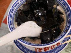 -赵记传承特色牛奶甜品(泉城广场店)