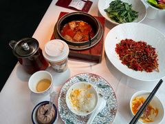 -千百味红餐厅·非遗江西菜(绿地双子塔总店)