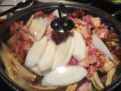 -猪啊牛呀羊啊铜盘烤肉(正大广场店)