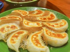 三鲜锅贴-君悦酒店·1881·北京烤鸭