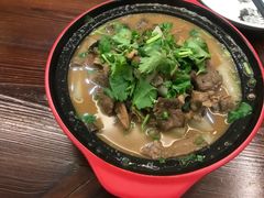 -赖厨潮汕砂锅粥