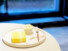 -ADO KAFE(大学城店)
