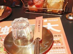 -何师烧烤Pro ·江湖川菜·小龙虾·精酿啤酒(太古里旗舰店)