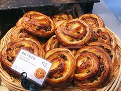 -巴黎贝甜(大宁国际商业广场店)