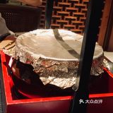 烟熏牛肉的香，配菜叫不出名字，但是脆脆的很好吃