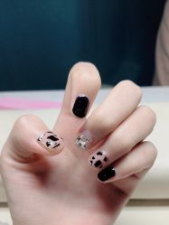 -UGIRL有个美甲