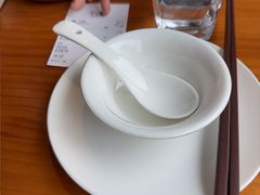 -莲餐厅·湖北菜·潜江小龙虾店(愚园路店)