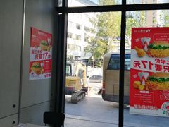 -华莱士·全鸡汉堡(柳州店)