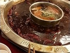 -山城年华老火锅(玉林店)