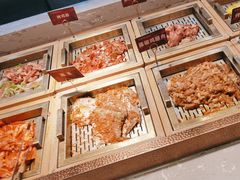 -山焱·炭火自助烤肉(周浦万达店)