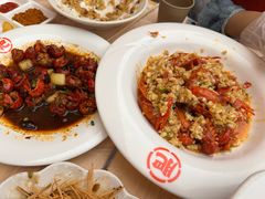 -肥肥虾庄·金牌油焖大虾(东湖欢乐谷店)