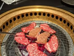 -山川小町·极番烧肉(新地假日广场店)