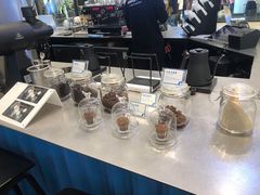 -COFFii&JOY(龙江新城市广场店)