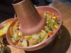 师宗炭烧蛙-云水瑶意境云南菜(柏威年购物中心店)