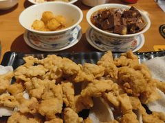 -炉小二铜锅牛蛙•川湘菜(三里屯店)