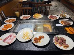 -韩风源自助烤肉(国贸精品店)