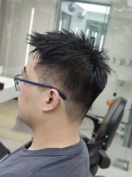 -尤司男士国潮理发馆