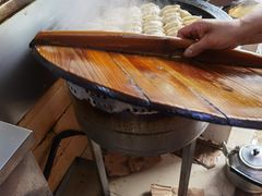 -黄阿姨锅贴大王(万航渡路店)