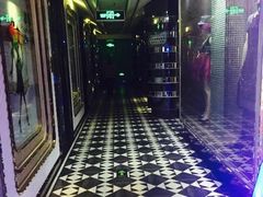 -GAGA主题量贩式KTV平价店(工大店)