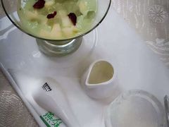 -燕庭·纯燕窝·甜品下午茶(南京西路店)