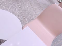 景观位-奈雪的茶(湖滨银泰in77C区PRO店)