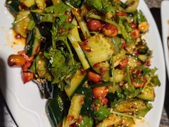 -嗨辣小聚·盘锦河蟹·海鲜烧烤龙虾(盘锦十年好店)