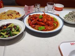 -杨氏青龙虾·吃蟹季(金盛路总店)